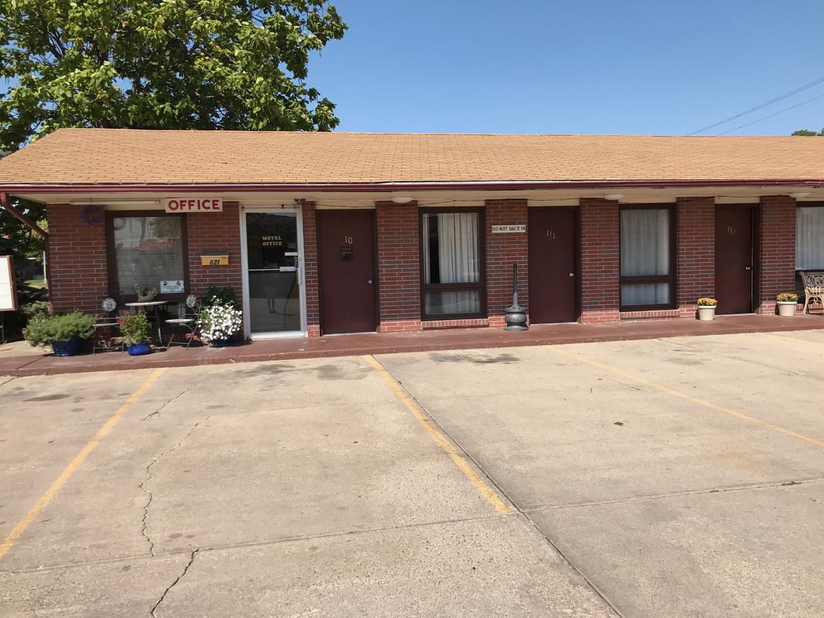 Blue Spruce Motel - thumb 7