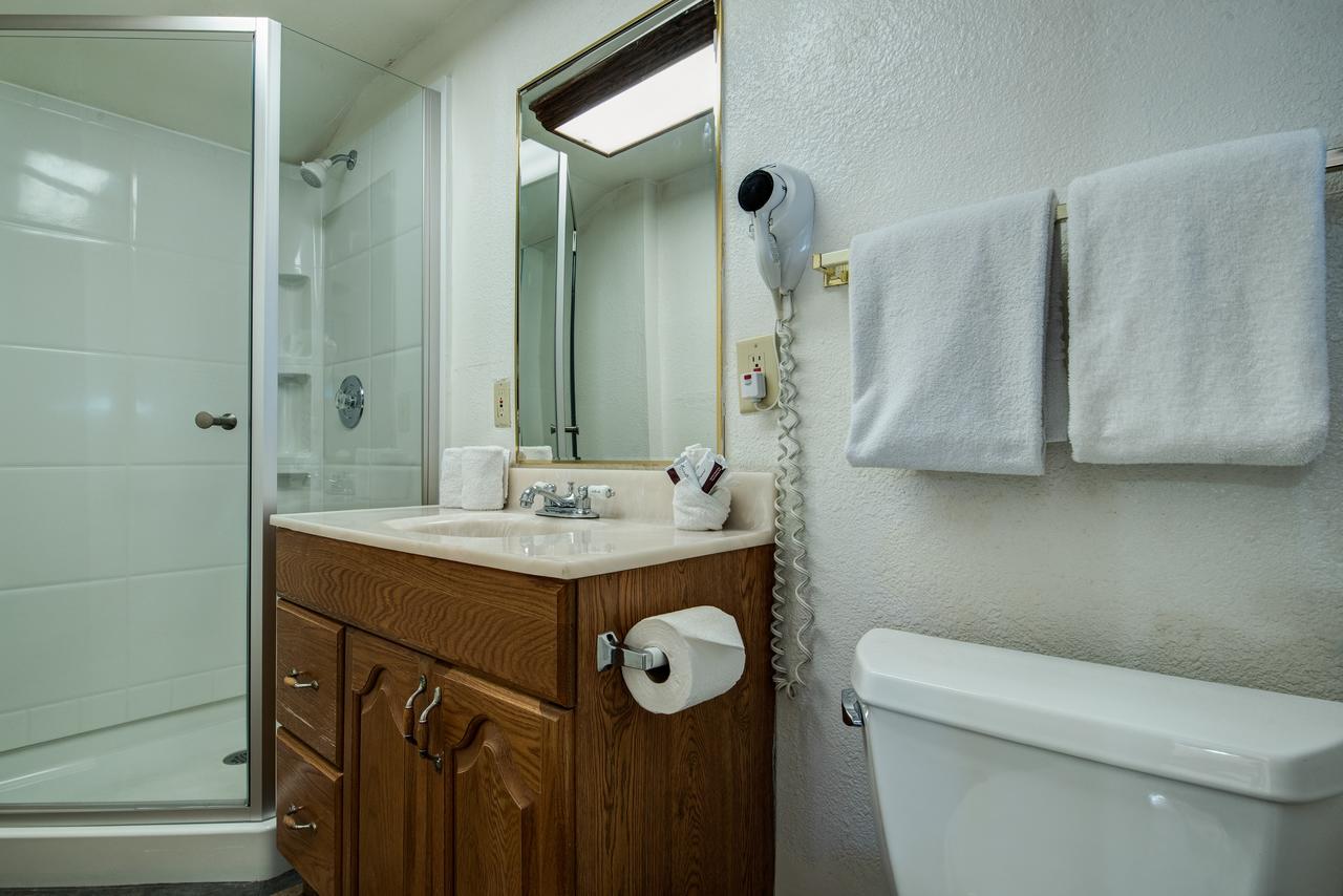 Doc's Cottages South Lake Tahoe - thumb 5