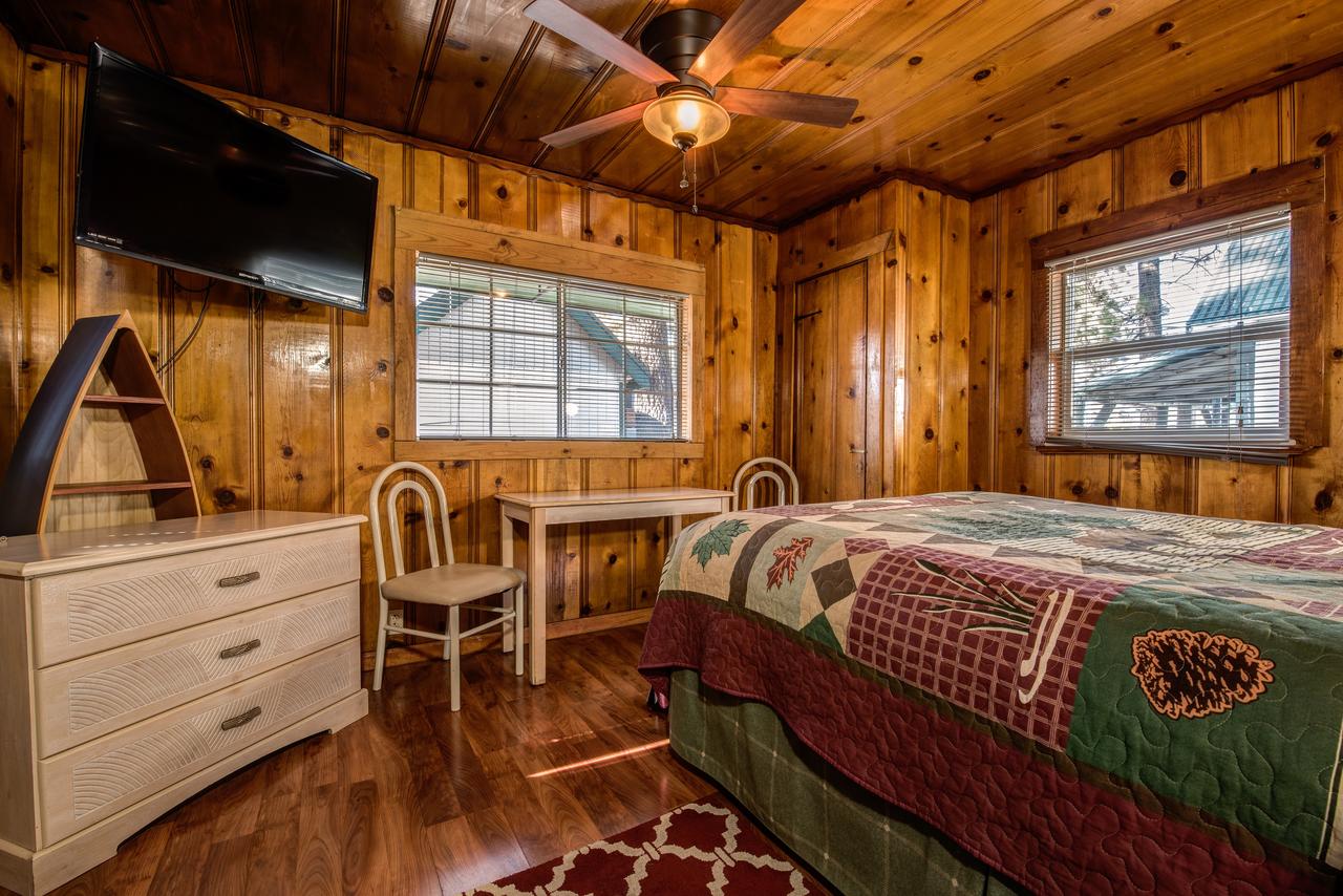 Doc's Cottages South Lake Tahoe - thumb 10