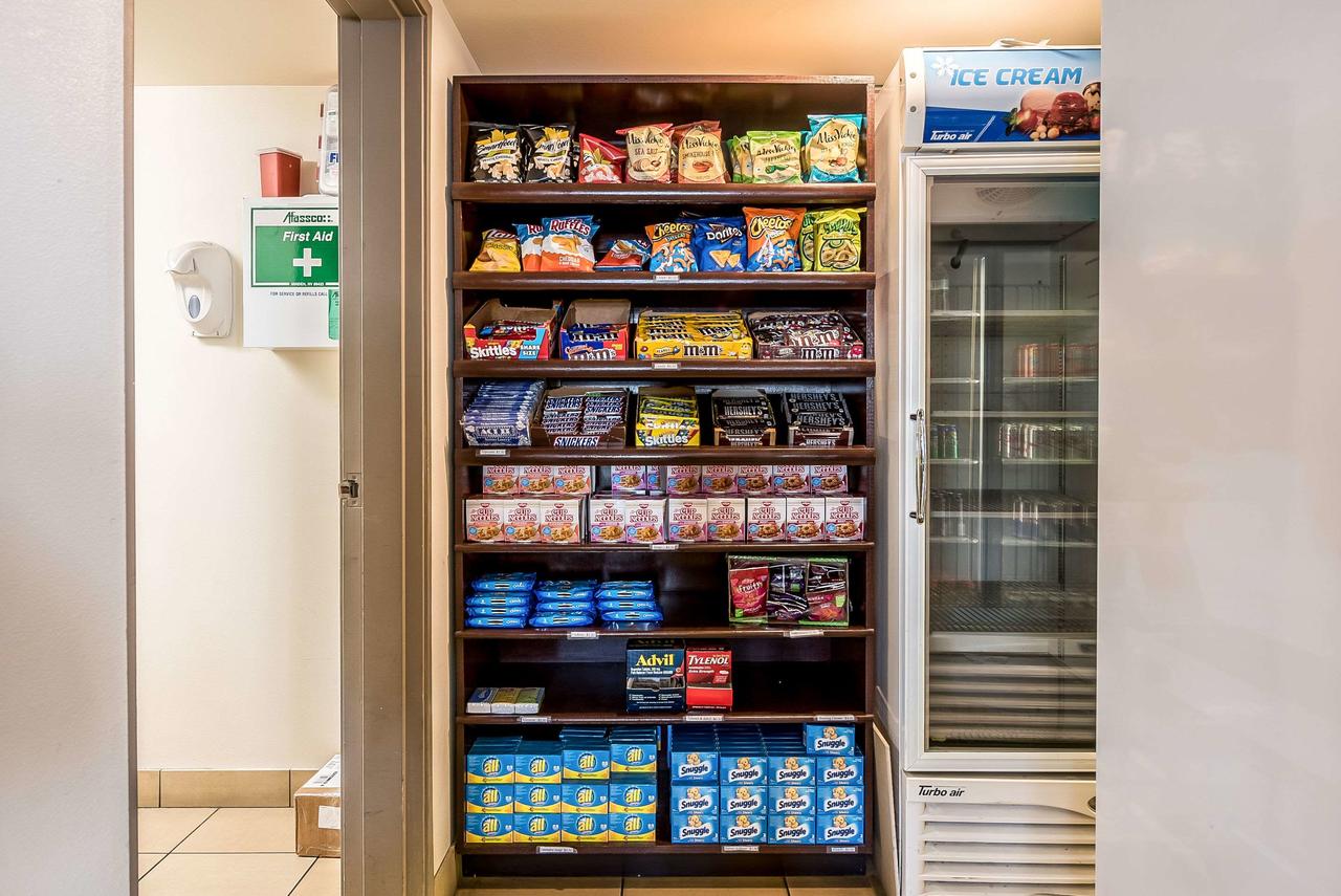 Quality Inn And Suites Reno - thumb 5