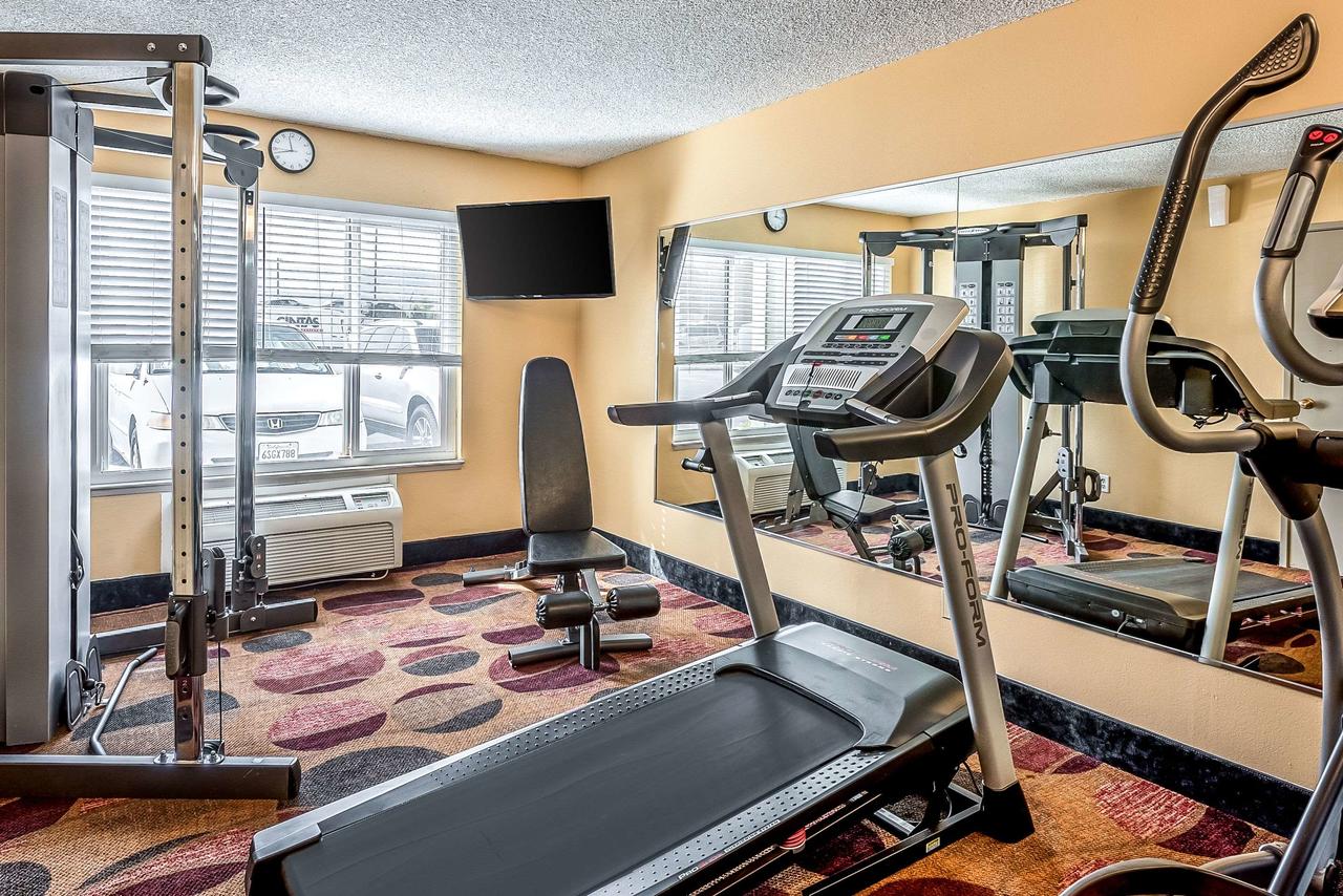 Quality Inn And Suites Reno - thumb 24