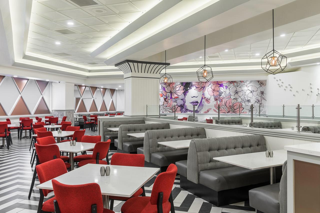 Stratosphere Hotel, Casino & Tower, BW Premiere Collection - thumb 19