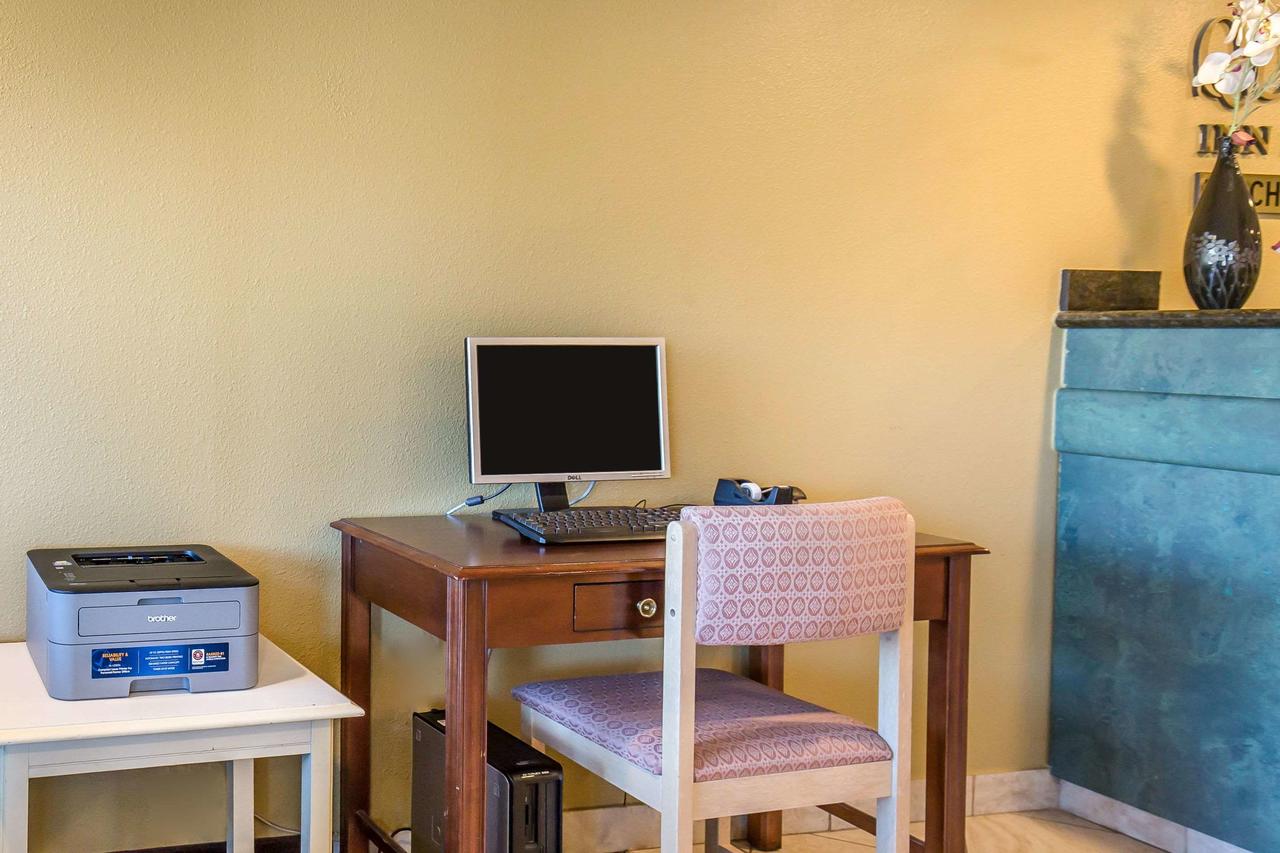 Quality Inn & Suites Elko - thumb 24