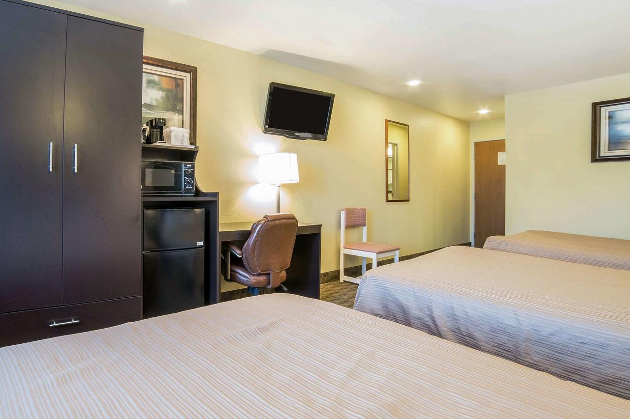 Quality Inn & Suites Elko - thumb 26