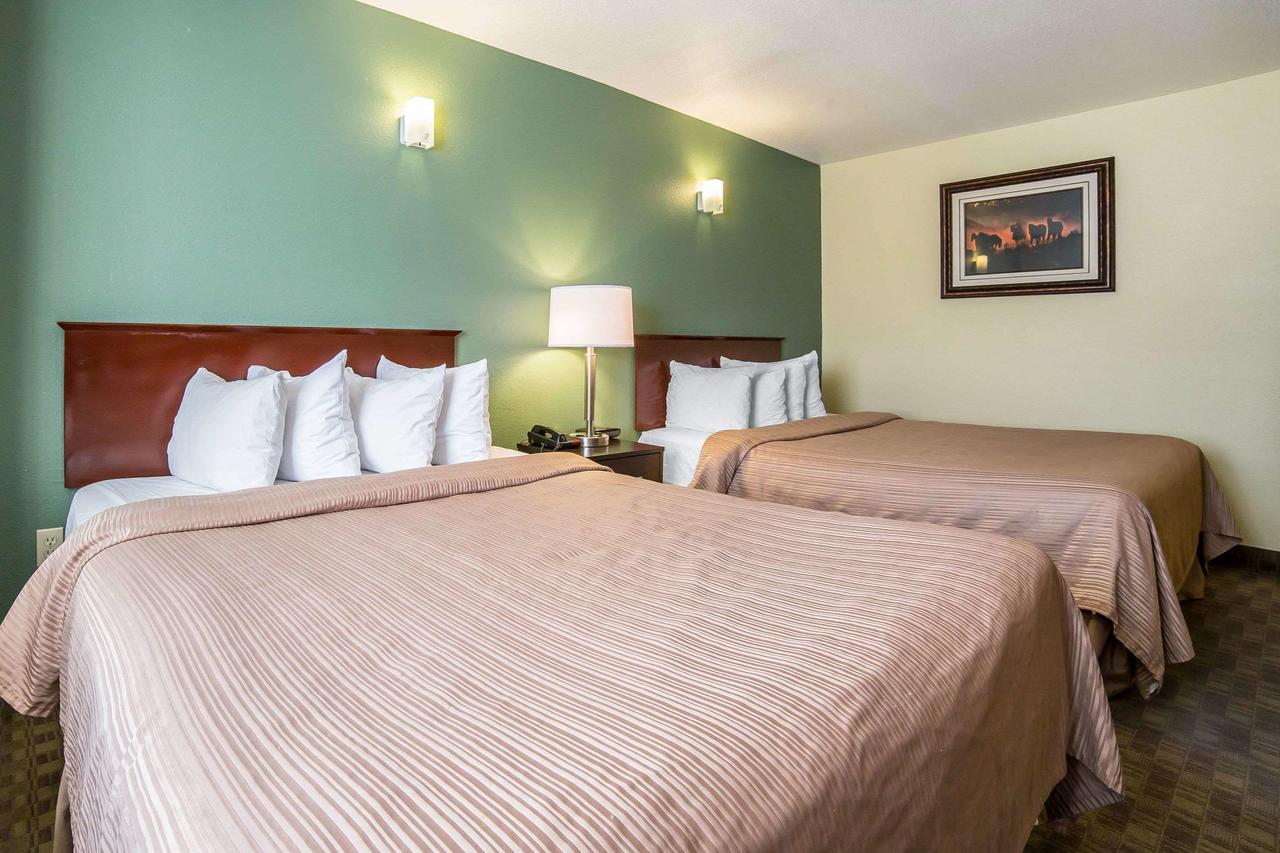 Quality Inn & Suites Elko - thumb 28