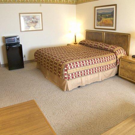 High Desert Inn - thumb 23