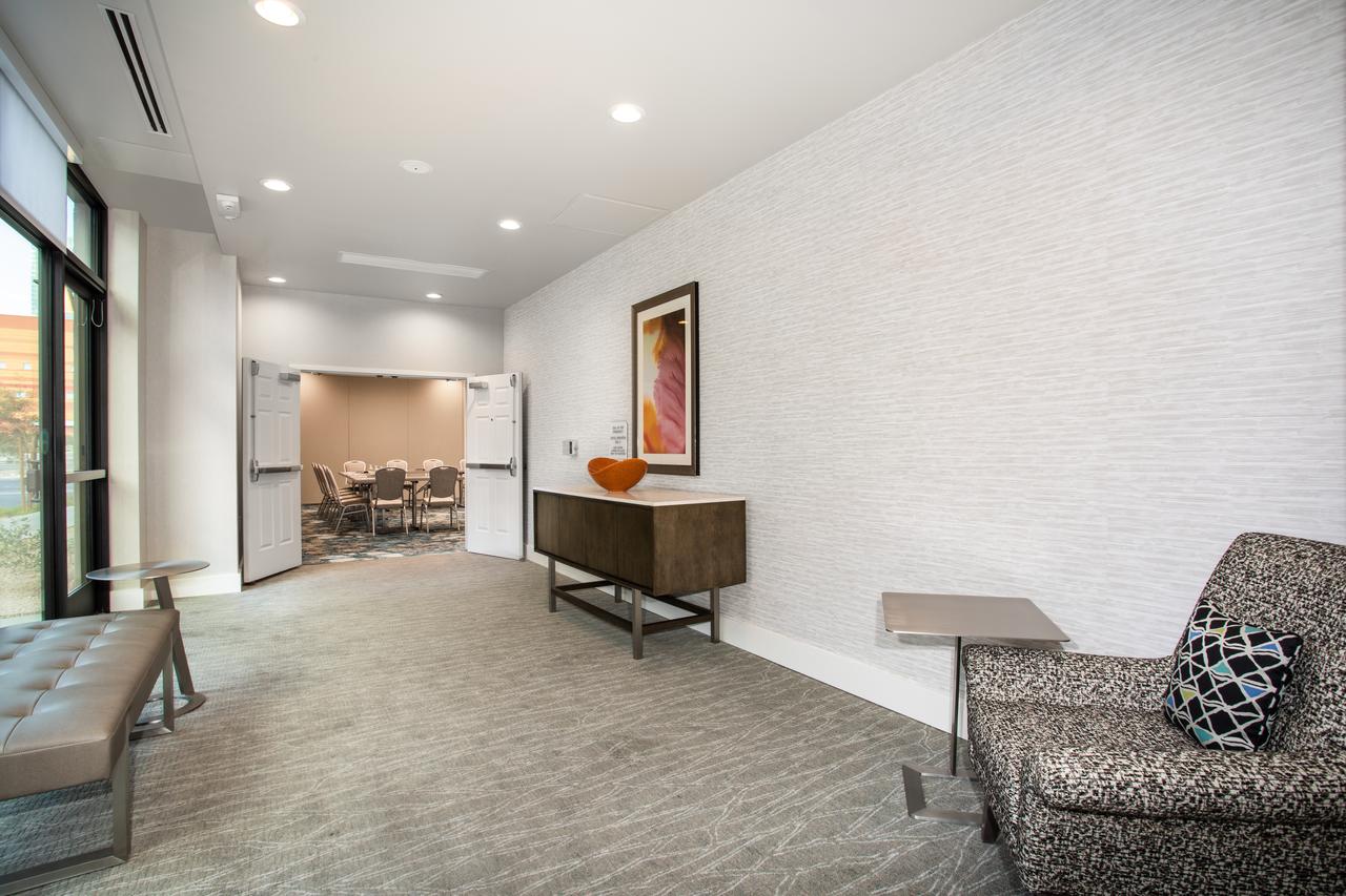 Hilton Garden Inn Las Vegas City Center - thumb 4