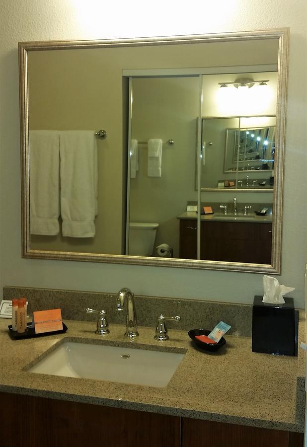 Ledgestone Hotel Elko - thumb 23