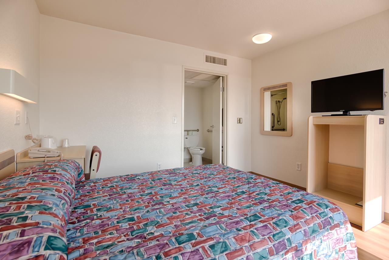 Motel 6 Elko - thumb 7