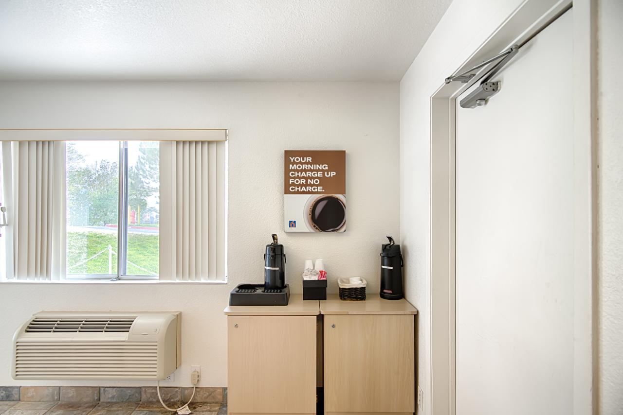Motel 6 Elko - thumb 18