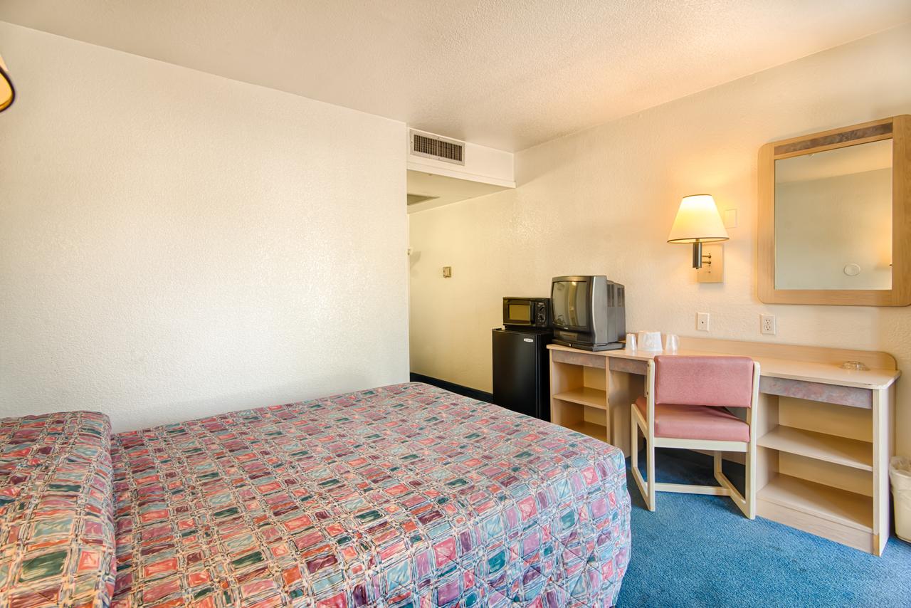 Motel 6 Elko - thumb 27