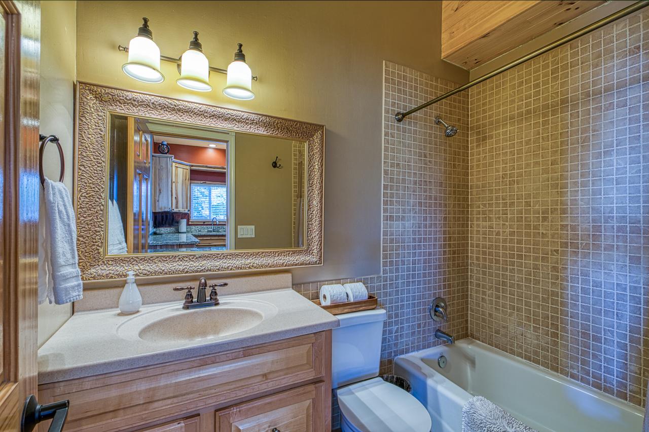 East Peak Escape - thumb 14