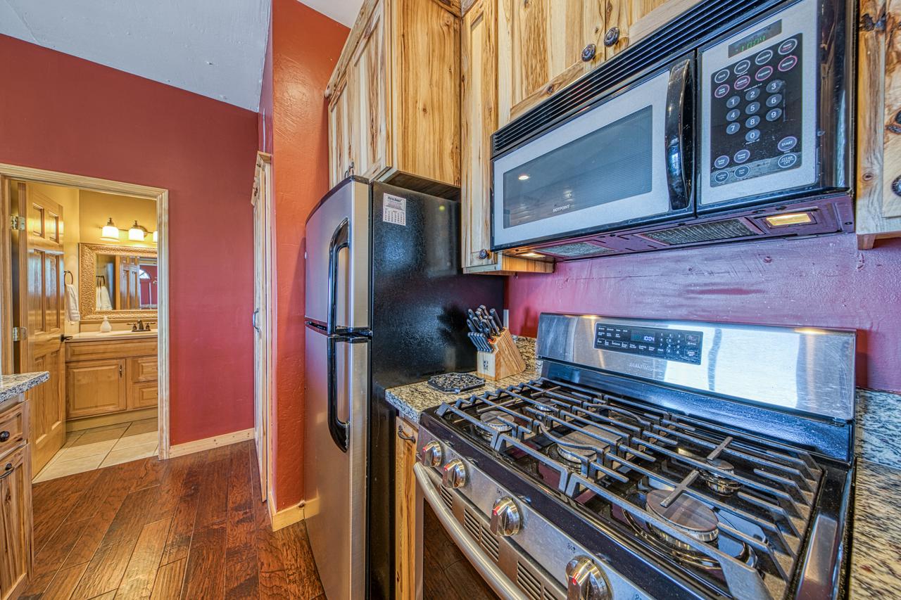 East Peak Escape - thumb 10