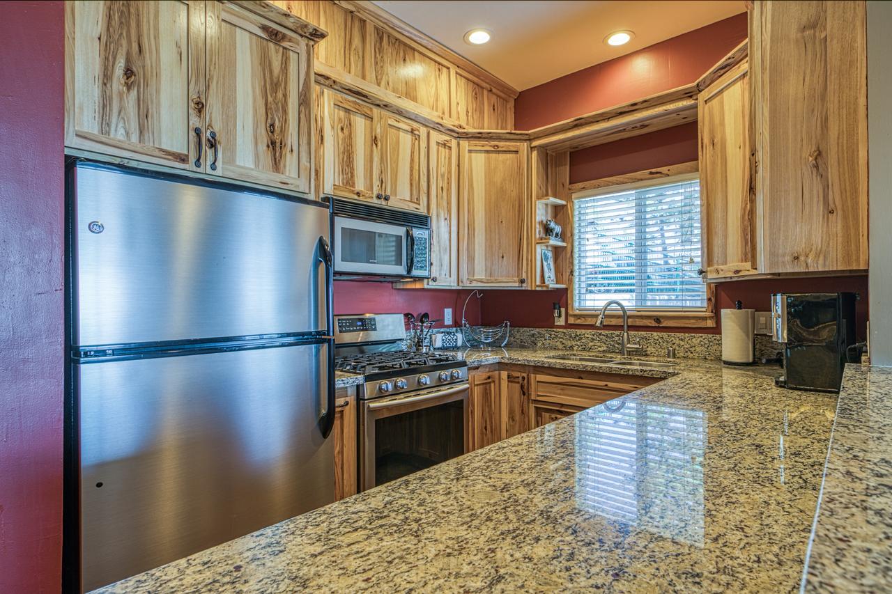 East Peak Escape - thumb 9