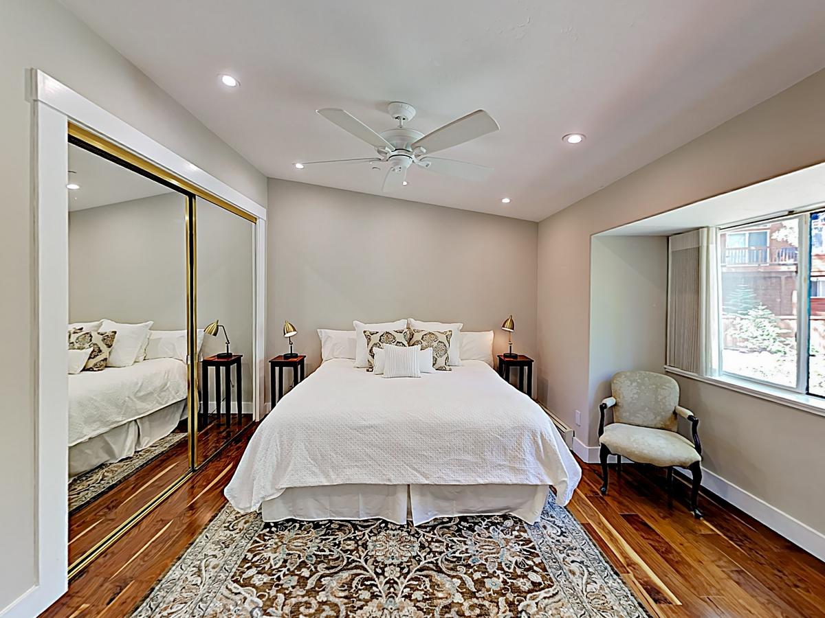 Incline Village Gem: Walk To Beach, Near Slopes! Condo - thumb 7