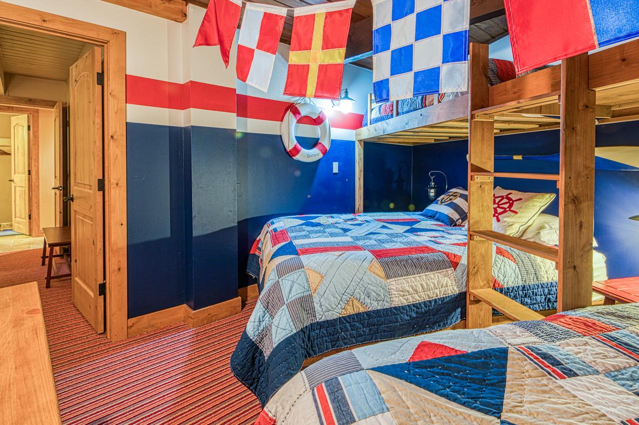 The Lazy Bear Retreat - thumb 24