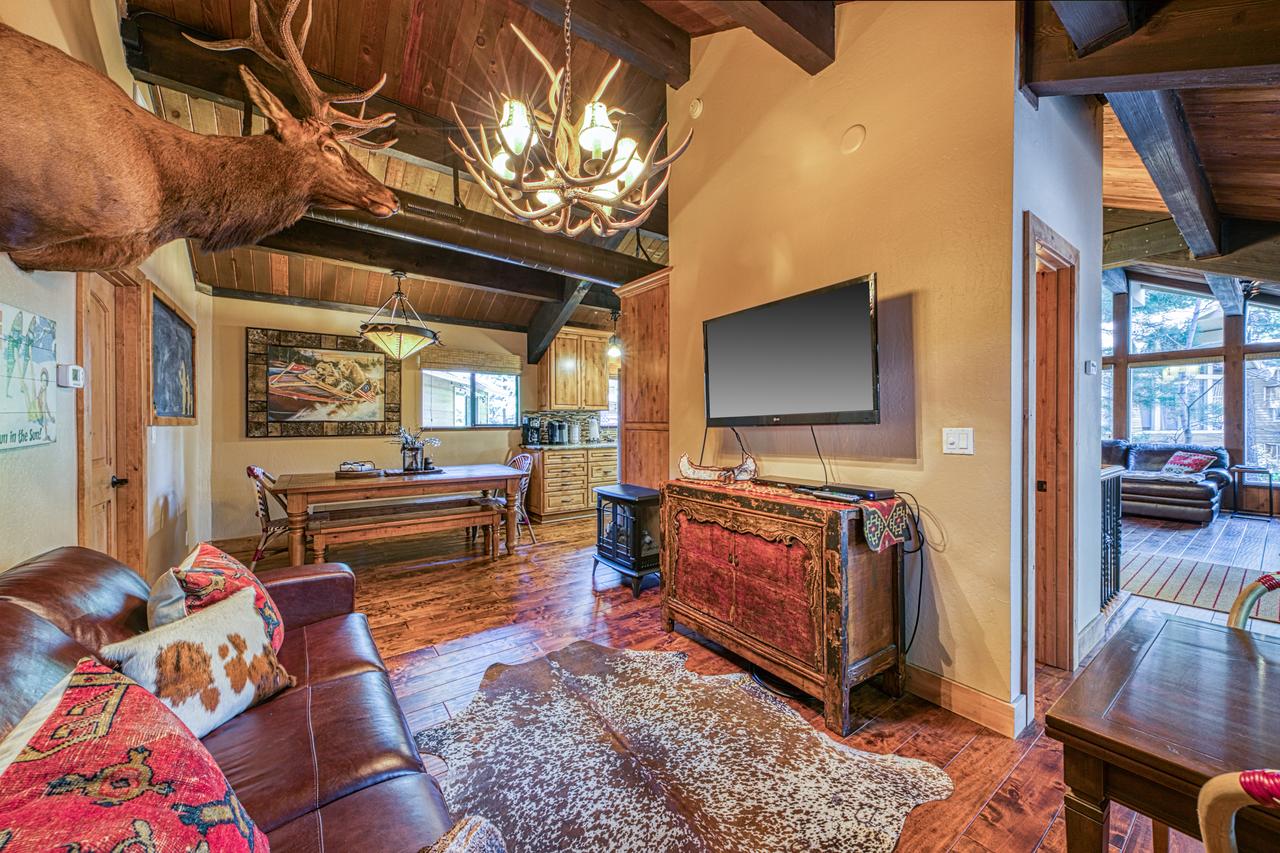 The Lazy Bear Retreat - thumb 2