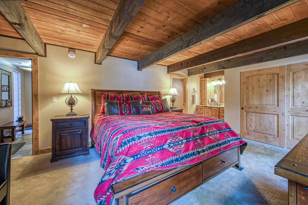 The Lazy Bear Retreat - thumb 14