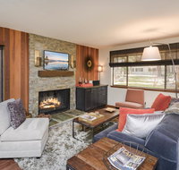 1000 Lakeshore Blvd Condo Unit 4 - USA Accommodation