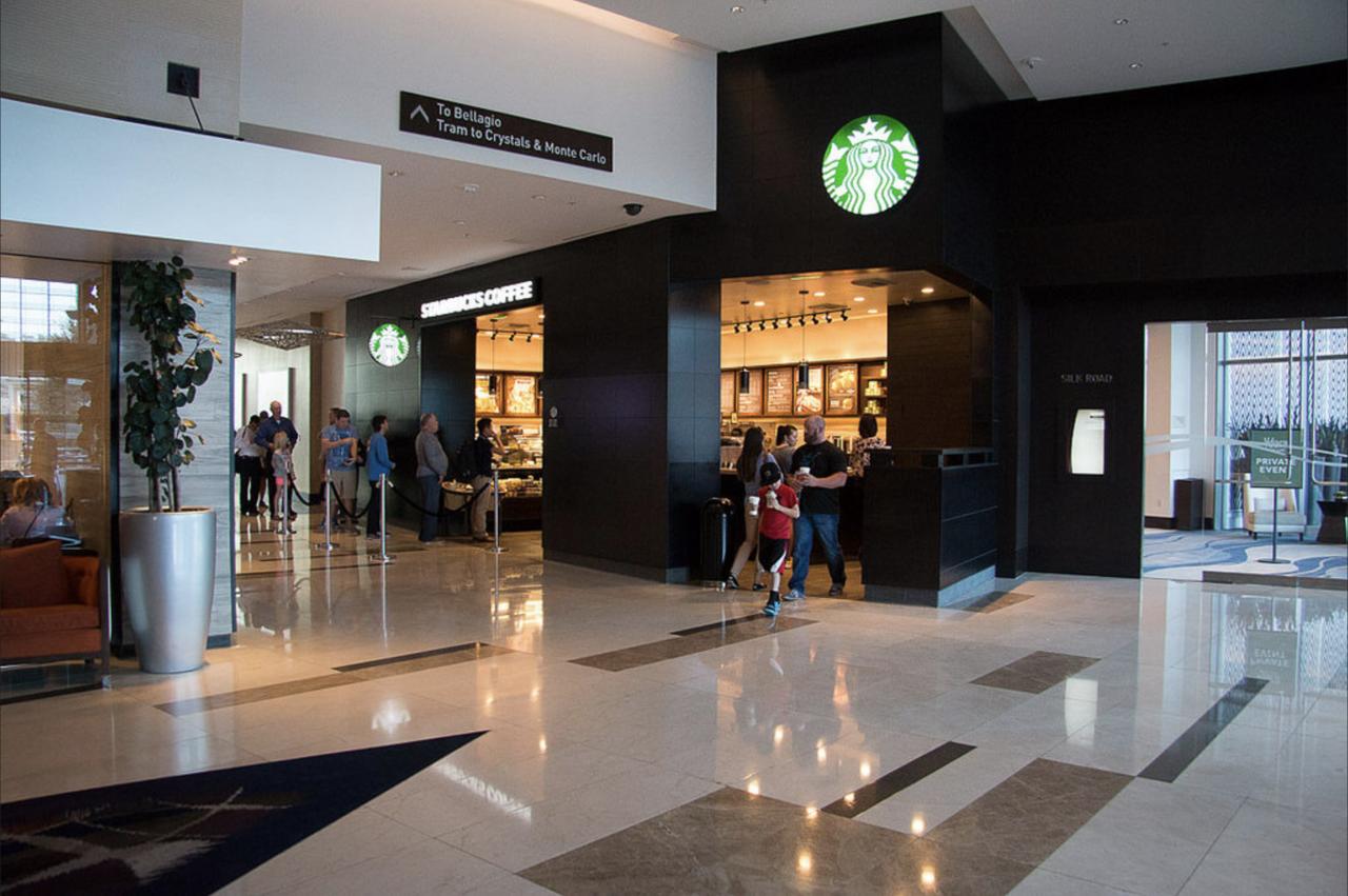 840 Sq Ft One-Bedroom Pool View Vdara Suite - thumb 15