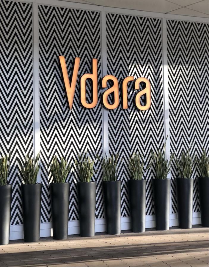 840 Sq Ft One-Bedroom Pool View Vdara Suite - thumb 22