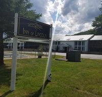 Inn of Lincoln - USA Accommodation