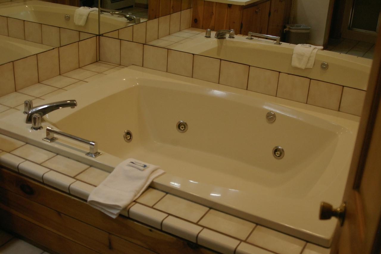 Inn Of Lincoln - thumb 40