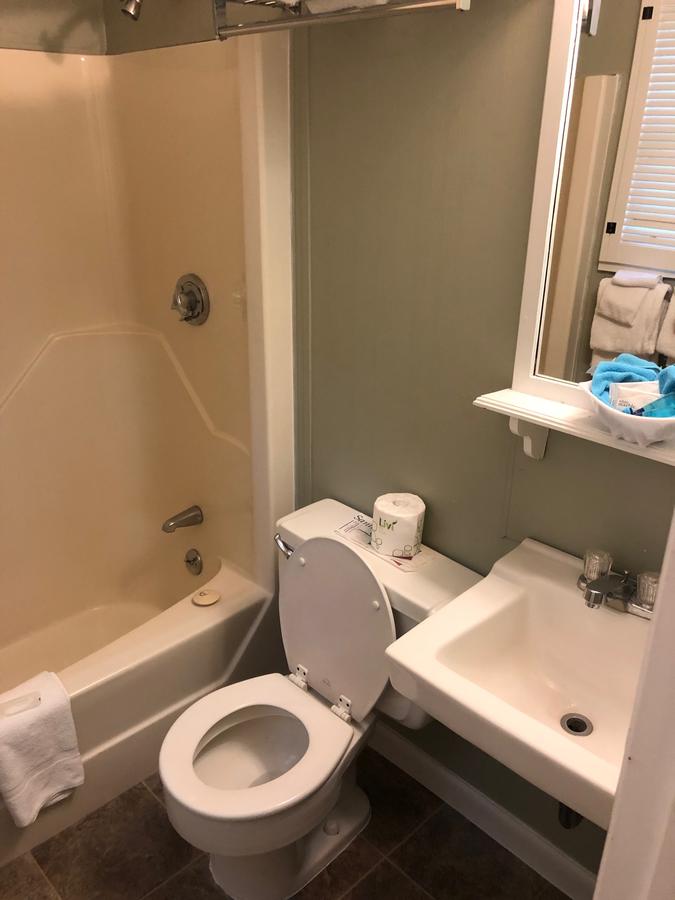 Inn Of Lincoln - thumb 16