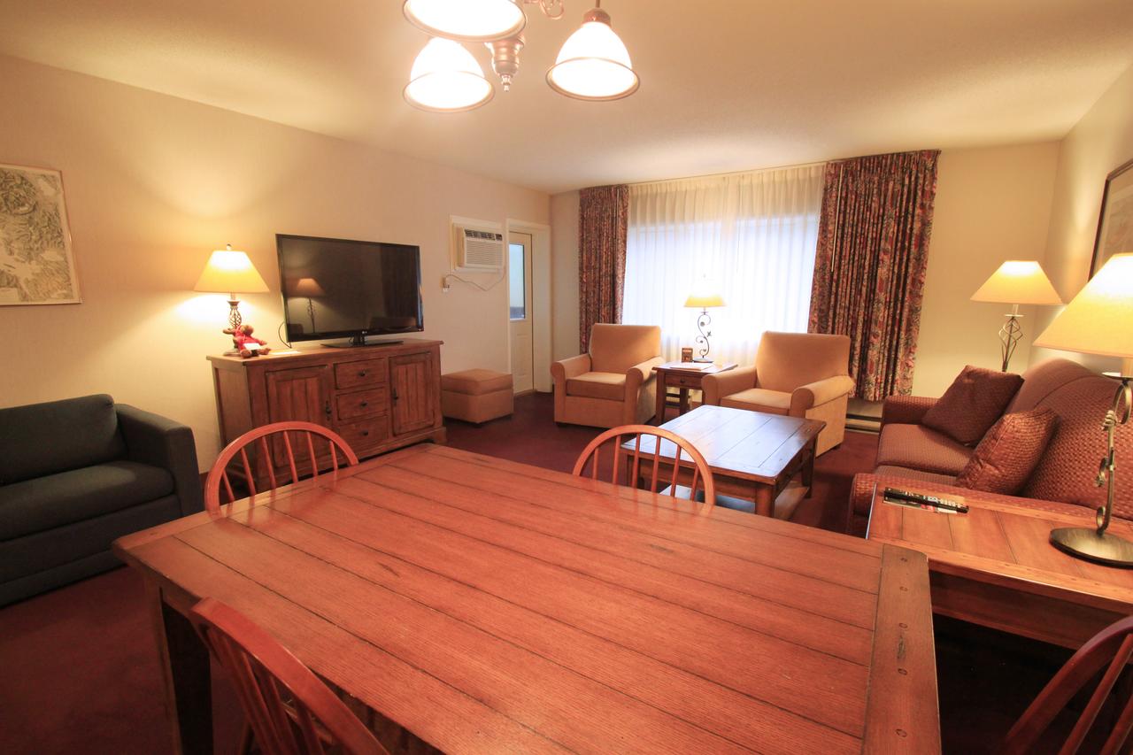 Fireside Inn & Suites Gilford - thumb 17