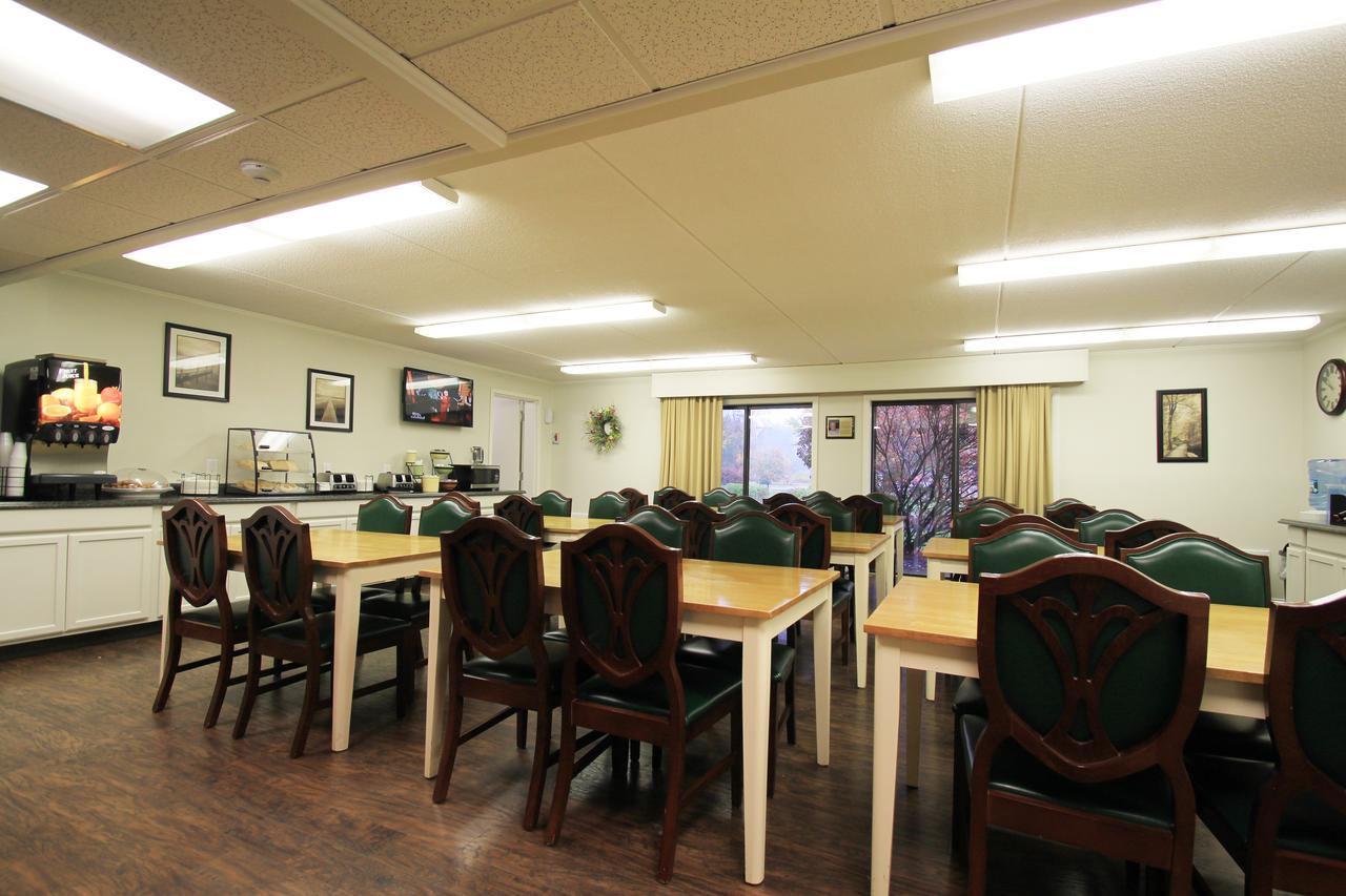 Fireside Inn & Suites Gilford - thumb 3