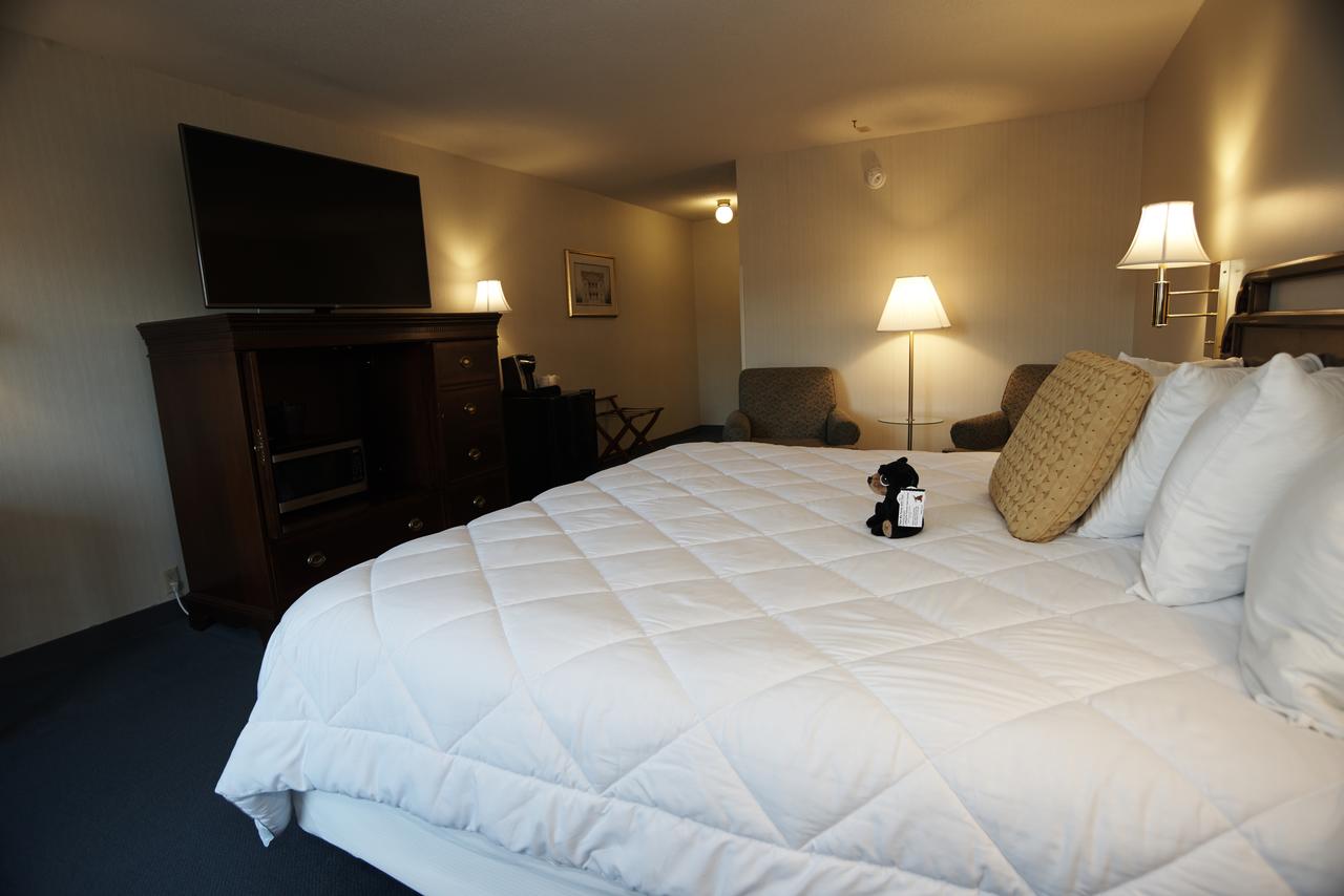 Fireside Inn & Suites Gilford - thumb 20