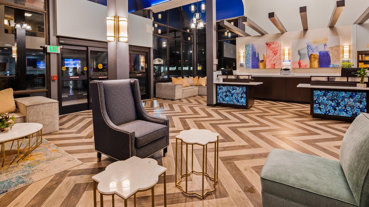 Best Western Plus Landmark Inn - thumb 5