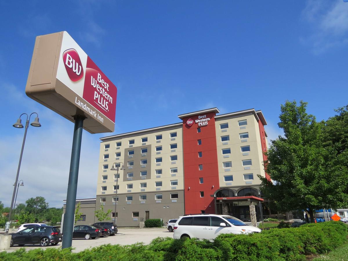 Best Western Plus Landmark Inn - thumb 1
