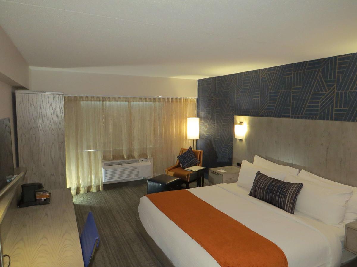 Best Western Plus Landmark Inn - thumb 26