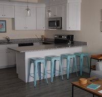 128 Ashworth Ave - Tourism Bookings