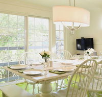 In-Town 3 Level Brick House - Students Accommodation