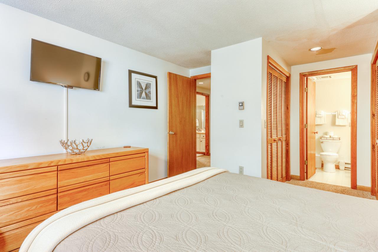 Stonehurst Gorgeous End Unit - thumb 23