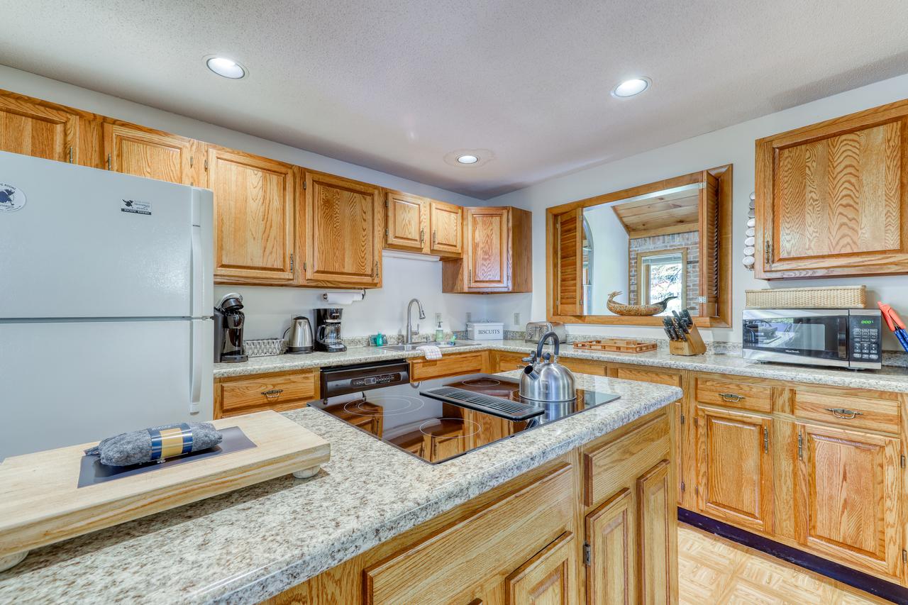 Stonehurst Gorgeous End Unit - thumb 5