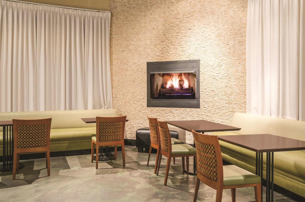 La Quinta By Wyndham Secaucus Meadowlands - thumb 8