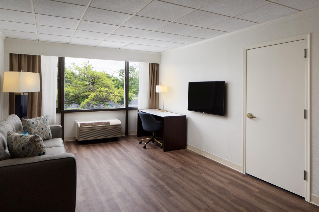 Holiday Inn Clark - Newark - thumb 19