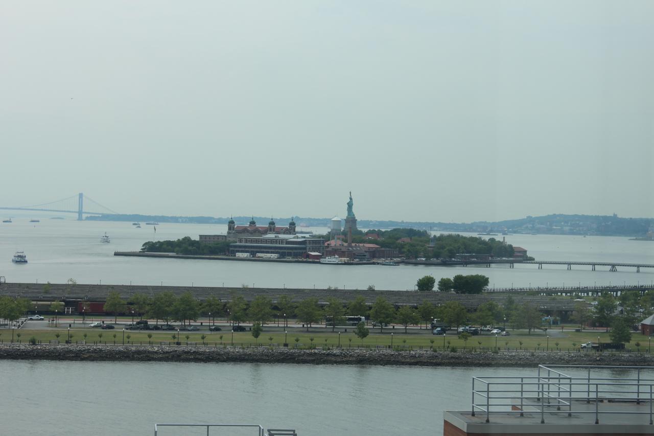 Hudson Street Apartments At Liberty Towers - thumb 3