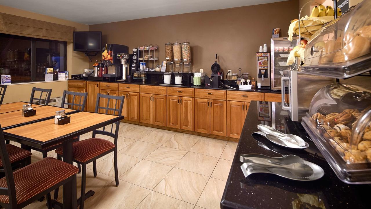 Best Western Princeton Manor Inn & Suites - thumb 6