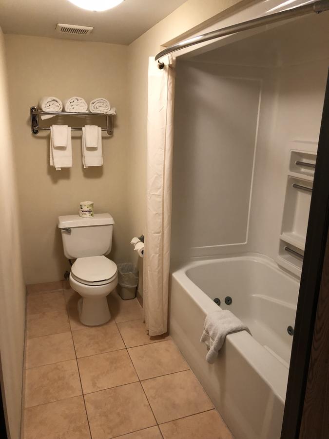 Best Western Princeton Manor Inn & Suites - thumb 16