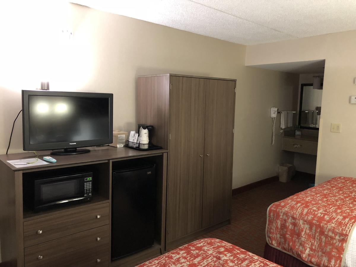 Best Western Princeton Manor Inn & Suites - thumb 20