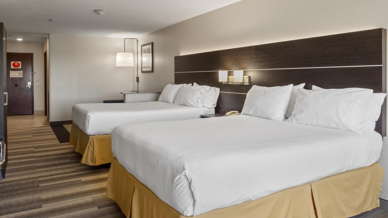 Holiday Inn Express Hotel & Suites Newton Sparta - thumb 15