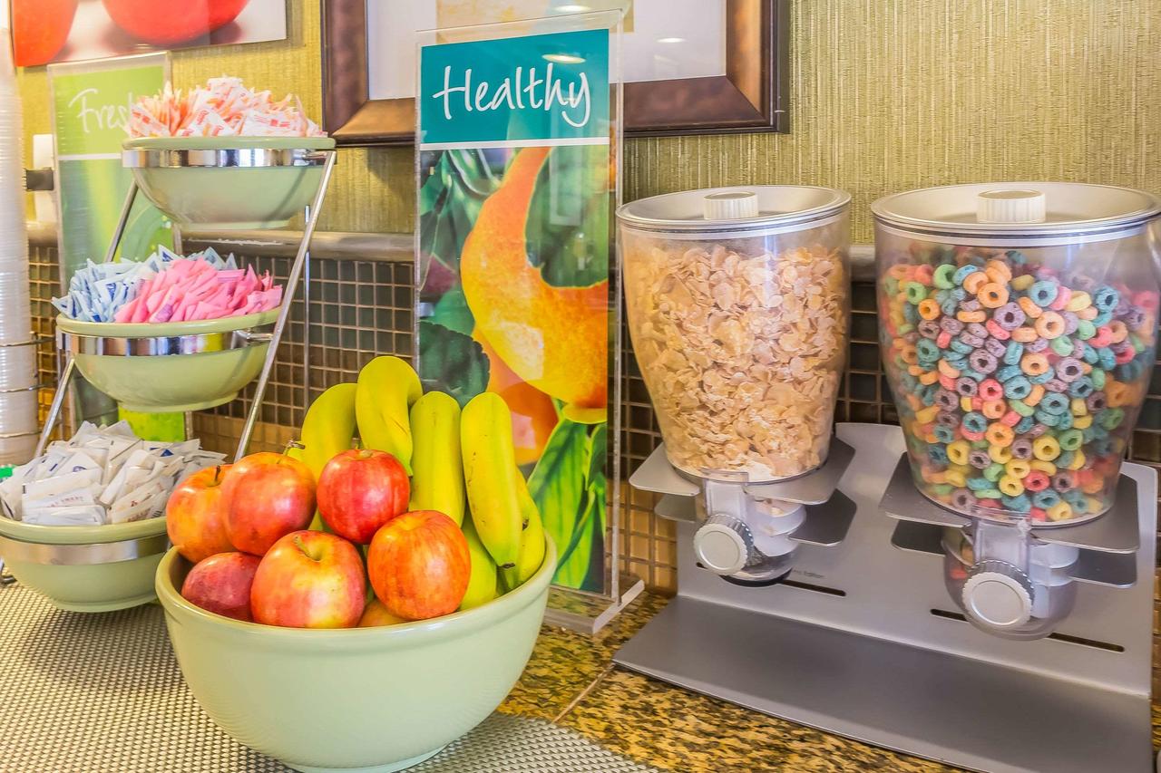 Quality Inn Flamingo - thumb 18