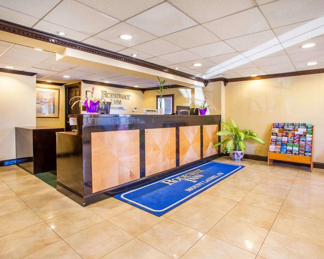 Rodeway Inn Mount Laurel Hwy 73 - thumb 3