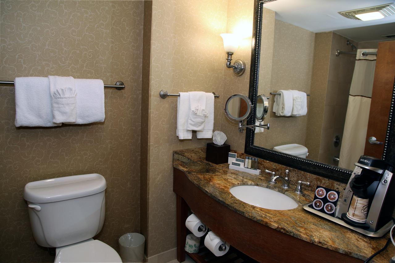 Hotel Executive Suites - thumb 28