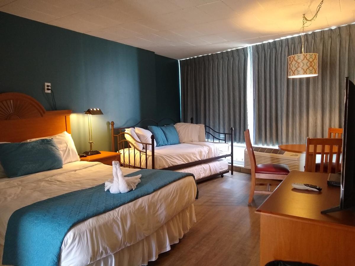 Charlroy Motel - thumb 9