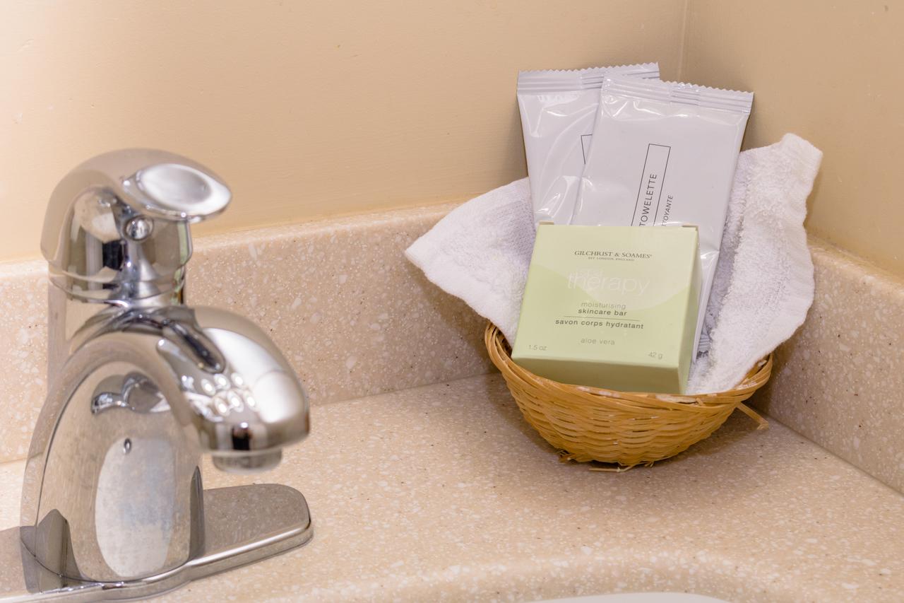 Charlroy Motel - thumb 38